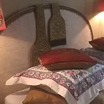 La Maison Rousseau D'hotes فندق مبيت وإفطار 4*