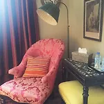 La Maison Rousseau D'hotes فندق مبيت وإفطار 4*