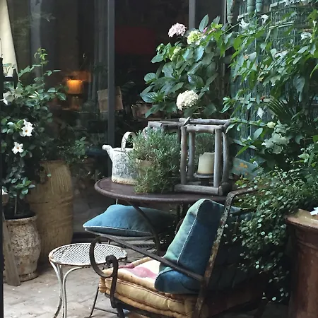 La Maison Rousseau D'hotes Oda ve Kahvaltı