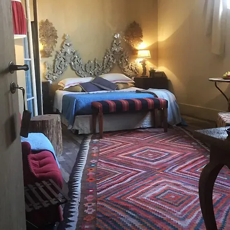 La Maison Rousseau D'hotes Oda ve Kahvaltı 4*