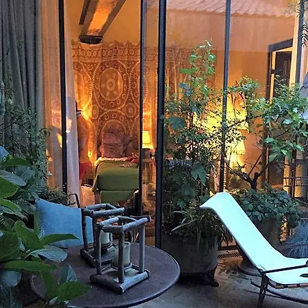 La Maison Rousseau D'hotes 4* ニーム